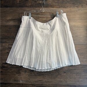 Fabletics White Pleated Skort